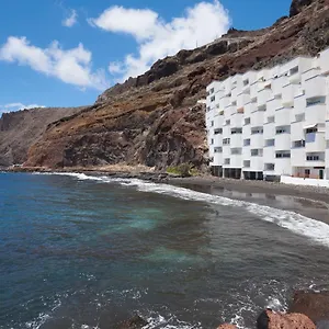 Wonderful Beach In Paradise Apartment
